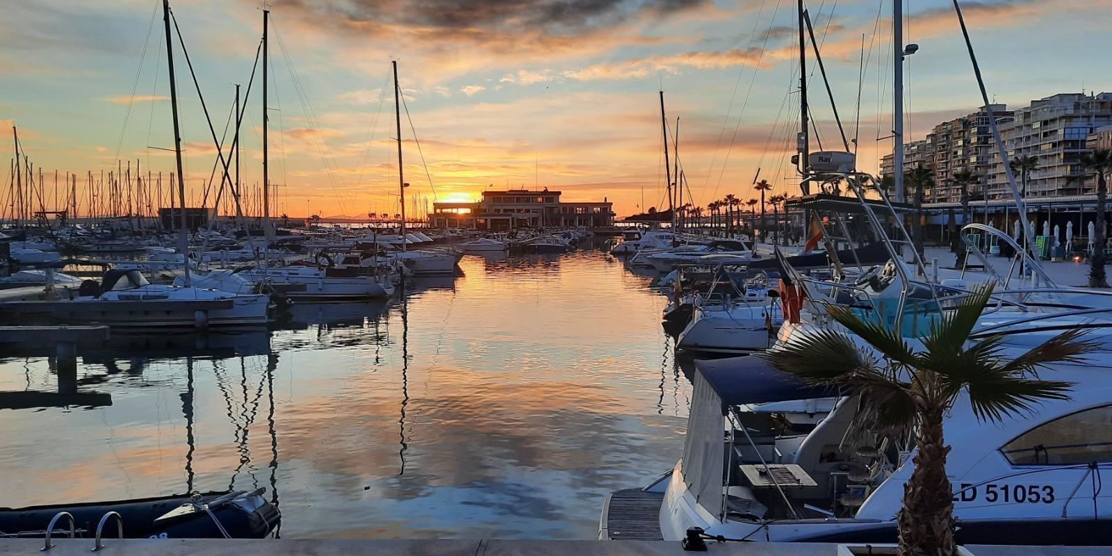 Santa Pola: Tu hogar en la costa mediterránea